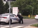Agenti FBI postrelili pred sídlom CIA ozbrojeného muža