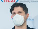 Šéfa NCZI odvolali, v pondelok kritizoval postup pri očkovaní