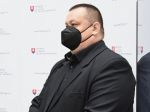 Kontakty už nemusia ísť do izolácie, ak sú bez príznakov a očkované