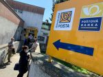 Pošty sú od pondelka otvorené v pôvodnom režime