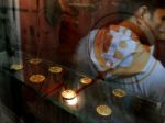 Podvodníci lákajú seniorov aj na bitcoiny či dedičstvo v zahraničí