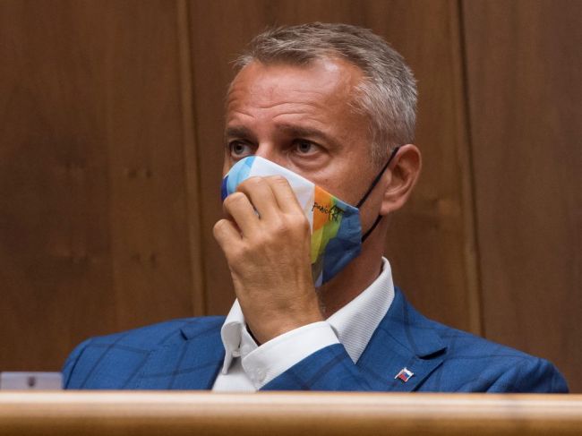 Raši: Vláda by mala riešiť nedostatok zdravotníkov, nástroje na to máme
