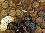 Bitcoin po stredajšom páde vzrástol a obchoduje sa okolo 40.000 USD