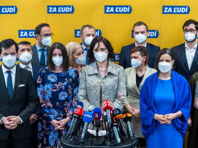 Remišová poslala straníkom mail o aktuálnej situácii, viacerí ho kritizujú