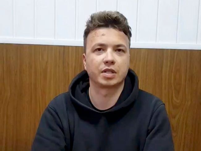 Sassoli vyzval letiská v EÚ, aby vystavili fotky Ramana Prataseviča