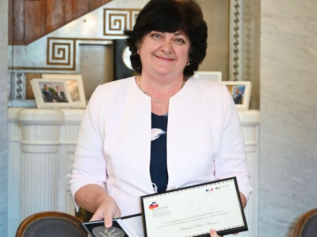 Slovenská ombudsmanka Mária Patakyová si prevzala nemecko-francúzske ocenenie