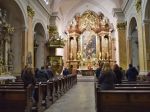 Kresťania si pripomínajú slávnosť Najsvätejšej Trojice