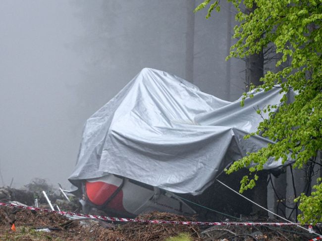 Talianska sudkyňa viní z pádu lanovky najmä hlavného technika