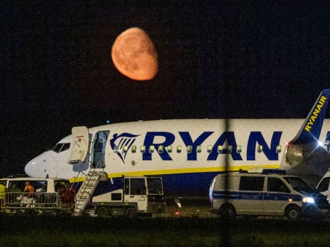 V Berlíne núdzovo pristálo lietadlo spoločnosti Ryanair