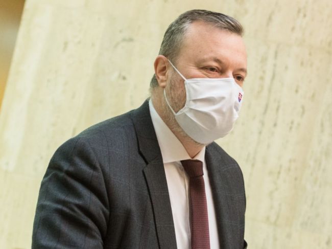 Krajniak: Naprieč Slovenskom pribudne 100 detských ihrísk bez bariér