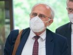 Prezidentka zatiaľ neprijme Mičovského demisiu, oznámila jednu podmienku