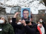 Ruský parlament schválil návrh zakazujúci "extrémistom" kandidovať vo voľbách