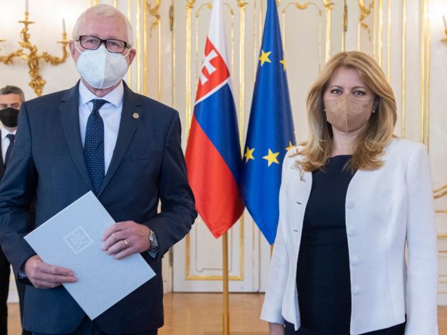 Prezidentka vymenovala do funkcie predsedu Slovenskej akadémie vied Pavla Šajgalíka