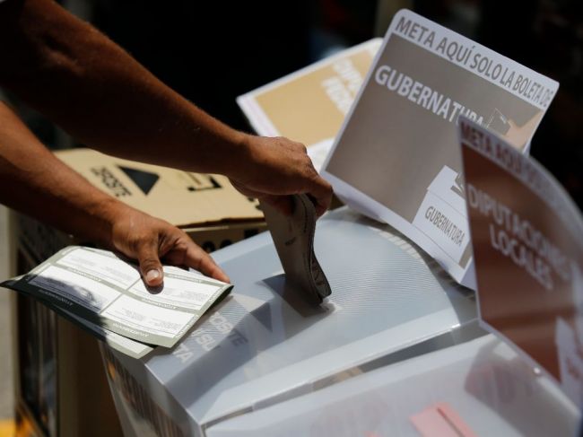 Vo volebných miestnostiach v Mexiku sa našli hlavy a iné ľudské pozostatky