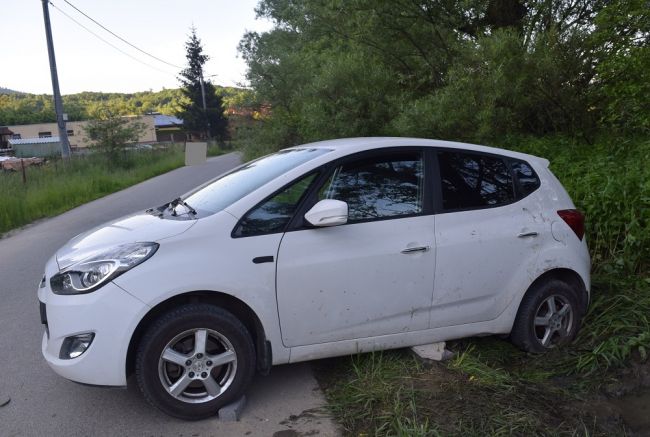 Zaparkované vozidlo sa dalo do pohybu a zrazilo päťročné dievčatko