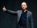 Najbohatší muž sveta Jeff Bezos poletí v júli do vesmíru