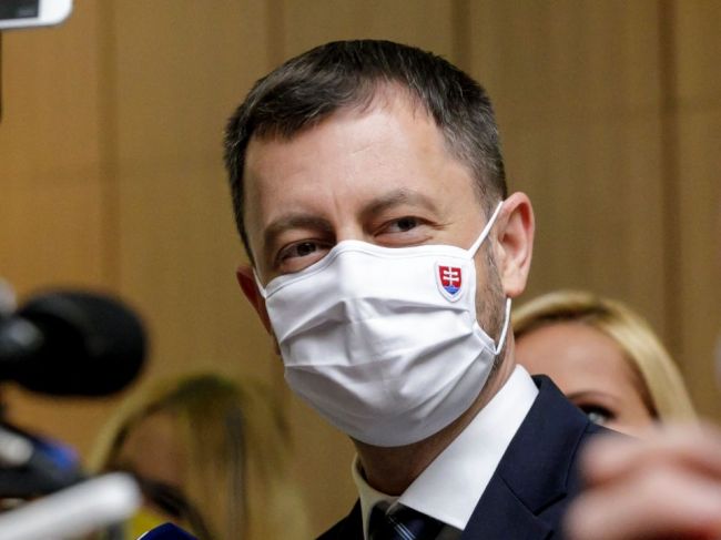 Premiér chce diskutovať so zástupcami zamestnancov na pravidelných stretnutiach