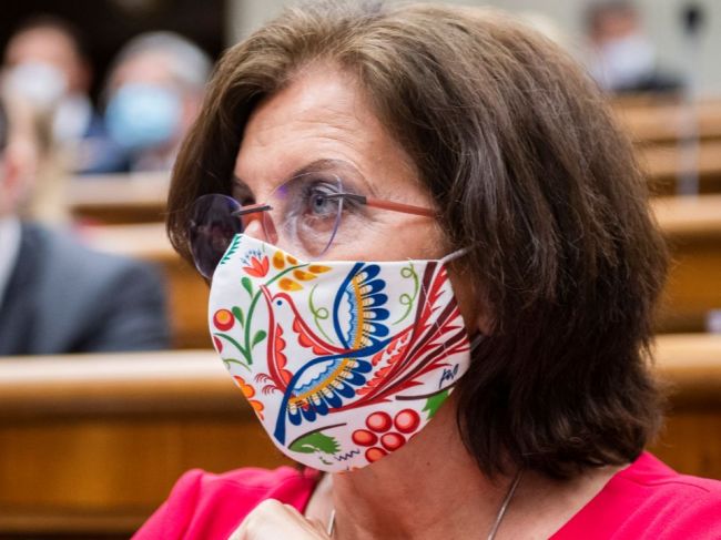 Anna Zemanová nevidí v hlasovaní o odvolaní Mikulca porušenie koaličnej zmluvy