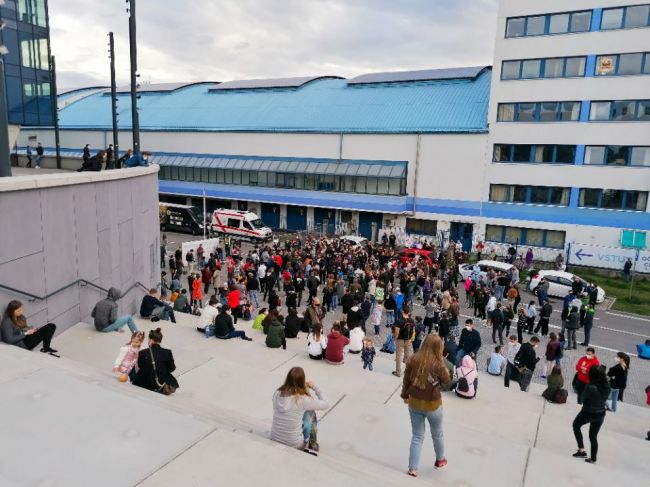 ŠRVŠ: Pri očkovaní sa zabudlo na zahraničných študentov z krajín mimo EÚ