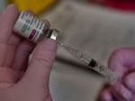 EMA uznala nový vedľajší účinok vakcíny od spoločnosti AstraZeneca