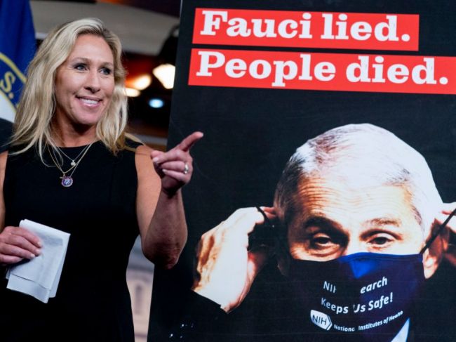 Skupina republikánskych kongresmanov žiada odvolať Doktora Fauciho