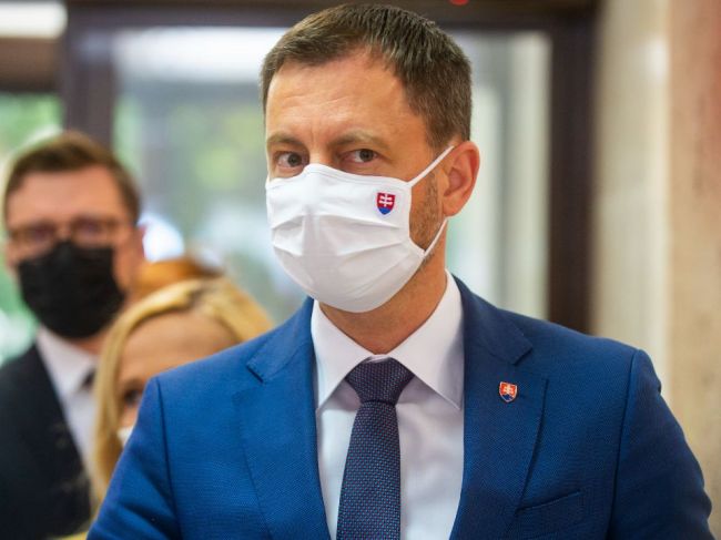 Premiér: Zaočkovanosť musí stúpnuť na vyššie čísla