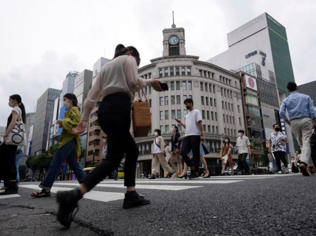 Japonsko od júla zavedie očkovacie pasy na cestovanie do zahraničia