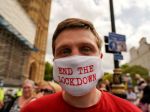 Británia eviduje po prvý raz za 4 mesiace vyše 10.000 infikovaných za 24 hodín
