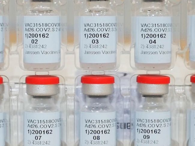 Slovensko spúšťa prihlasovanie sa na očkovanie vakcínou od Johnson & Johnson