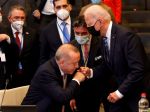 Erdogan: Prvé rokovanie s Bidenom otvorilo "novú éru"