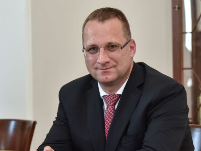 Pošta prepustila 555 zamestnancov, Ľupták už hovorí o druhej vlne prepúšťania