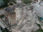 Po páde obytnej budovy na Floride sú štyria mŕtvi a 159 nezvestných