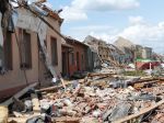 Po tornáde v Česku sa zbúra 61 domov