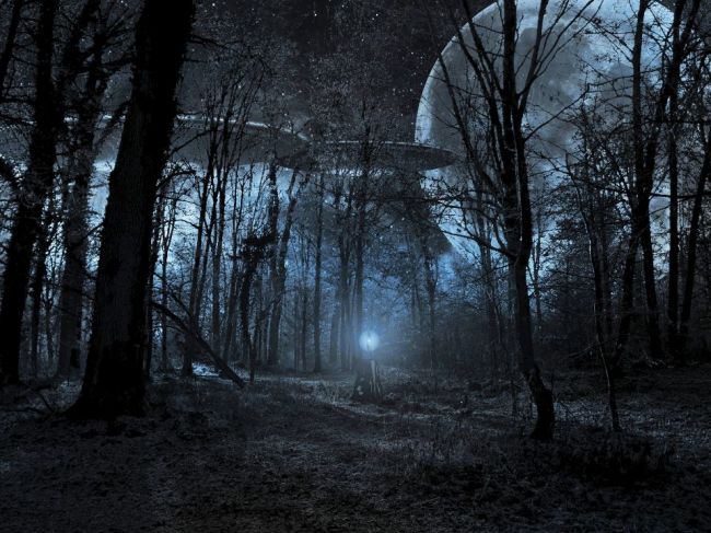 Tajné služby predložili predbežnú správu o UFO
