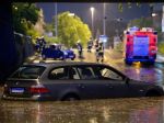 Nemecko zasiahli prudké búrky, spôsobili desiatky dopravných nehôd