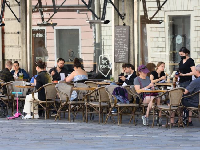 DPH na gastrosektor sa nezníži, ako navrhovali opoziční poslanci