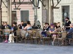 DPH na gastrosektor sa nezníži, ako navrhovali opoziční poslanci