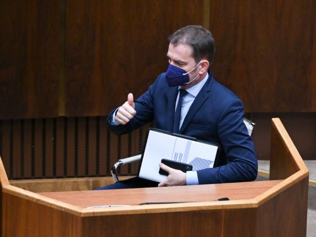 Schôdza NR SR k odvolávaniu Matoviča sa presúva na stredu