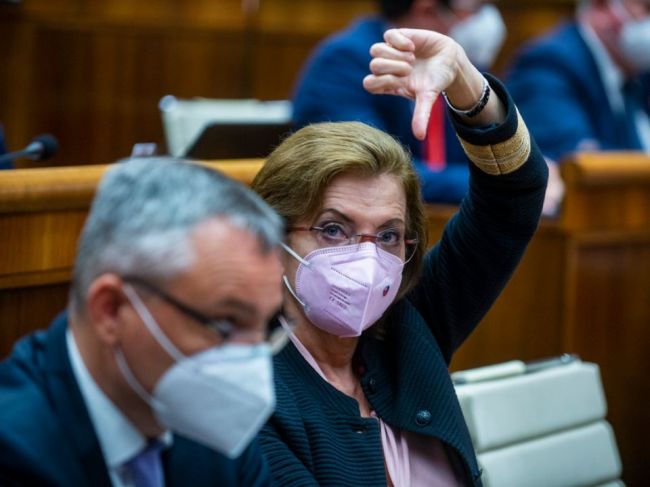 Zemanová: Nebudeme sa zapájať do diskusie k odvolávaniu Matoviča