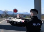 SNS vyzýva na zrušenie opatrení na hraniciach, PS a Spolu v nich problém nevidia