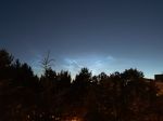 Nočnú oblohu nad Českom rozsvecujú záhadné svietiace oblaky