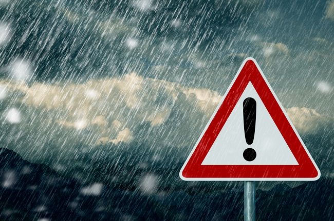Českí meteorológovia vydali najvyšší stupeň varovania pred búrkami