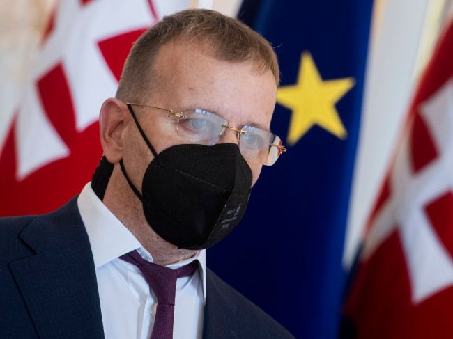 Kollár predloží novelu ústavy v najskoršom možnom termíne, zvažuje možnosti