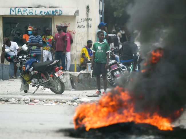 Washington varoval obyvateľov Haiti a Kuby pred snahami o migráciu do USA