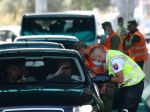 Polícia na hraničných priechodoch aj naďalej pokračuje vo vykonávaní kontrol