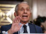 Fauci opäť odmietol tvrdenia, že USA pomohli financovať výskum vo Wuchane