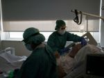 Vyše 83 % nakazených v Španielsku je v posledných týždňoch medzi nezaočkovanými