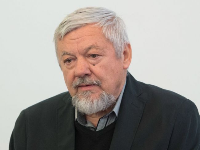 Úmrtie: Zomrel predseda Spolku slovenských spisovateľov M. Bielik
