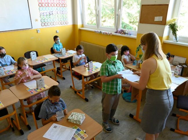 Ministerstvo školstva ripravuje súbor opatrení, aby minimalizovalo opakovanie ročníka