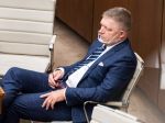 Fico: Vládna koalícia sa bojí odvolávania Mikulca